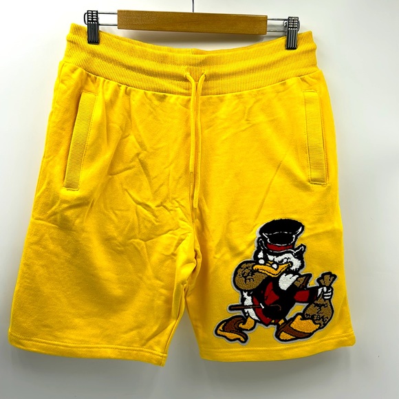 RAW OWN THE NOW MENS SIZE MEDIUM YELLOW GRAPHIC PATCH 3 POCKET SHORT - Picture 1 of 7